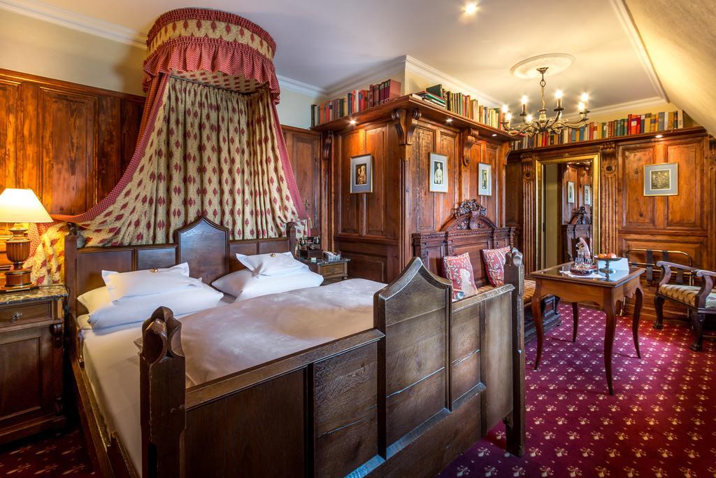 אוברווסל Burghotel Auf Schoenburg מראה חיצוני תמונה