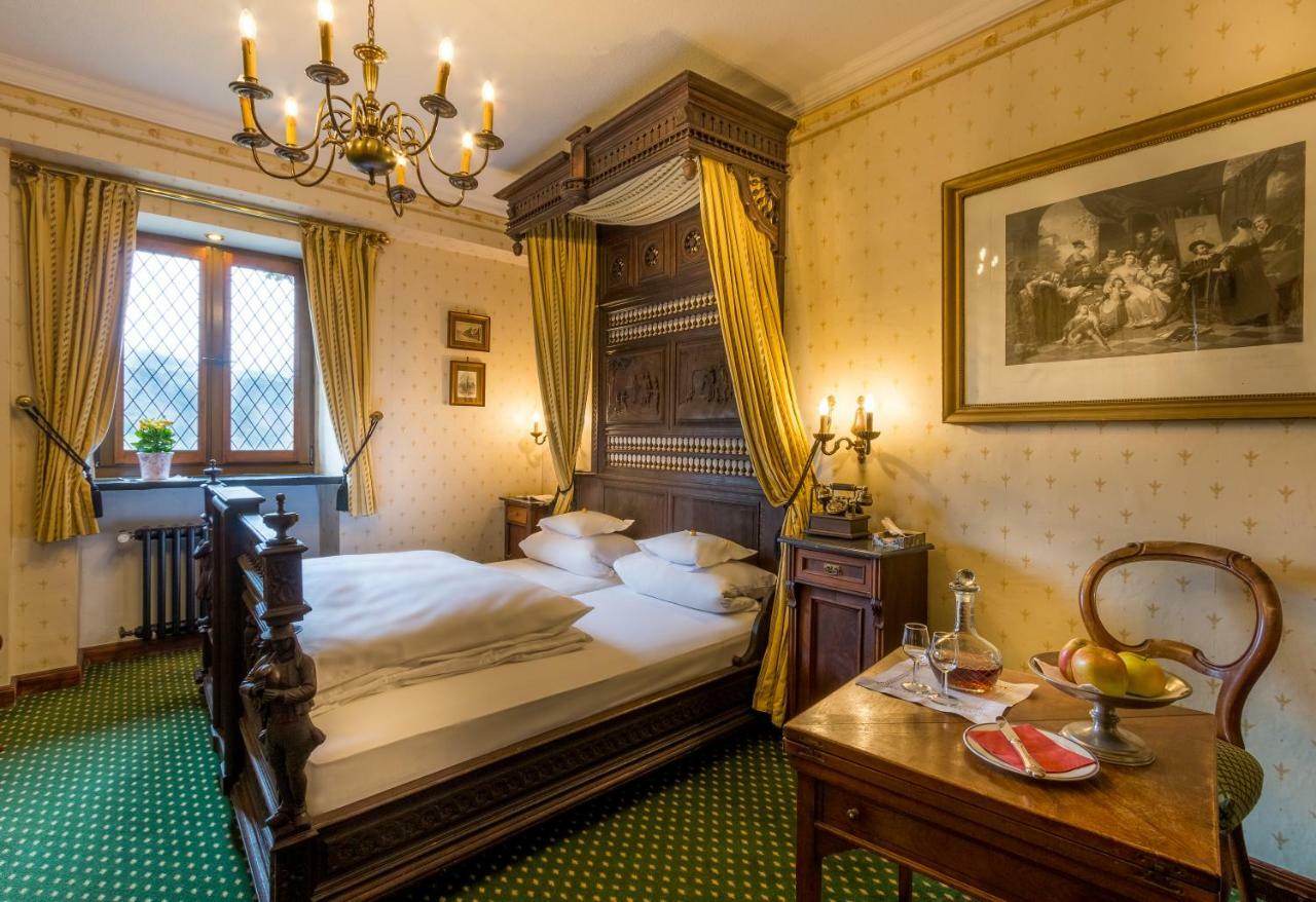 אוברווסל Burghotel Auf Schoenburg מראה חיצוני תמונה