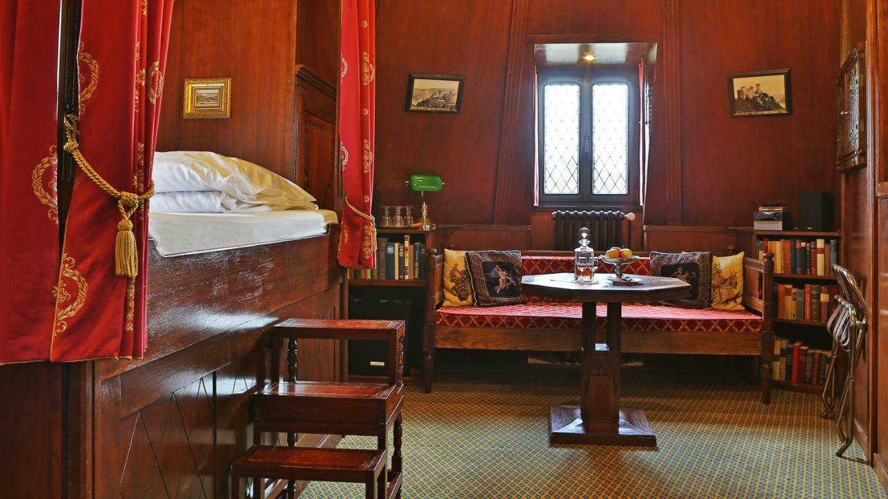 אוברווסל Burghotel Auf Schoenburg מראה חיצוני תמונה