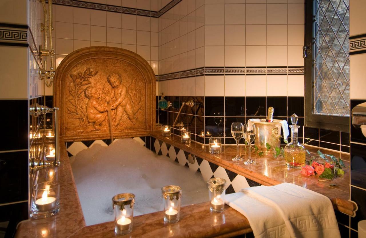אוברווסל Burghotel Auf Schoenburg מראה חיצוני תמונה