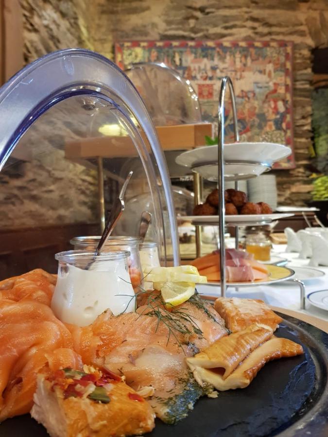 אוברווסל Burghotel Auf Schoenburg מראה חיצוני תמונה
